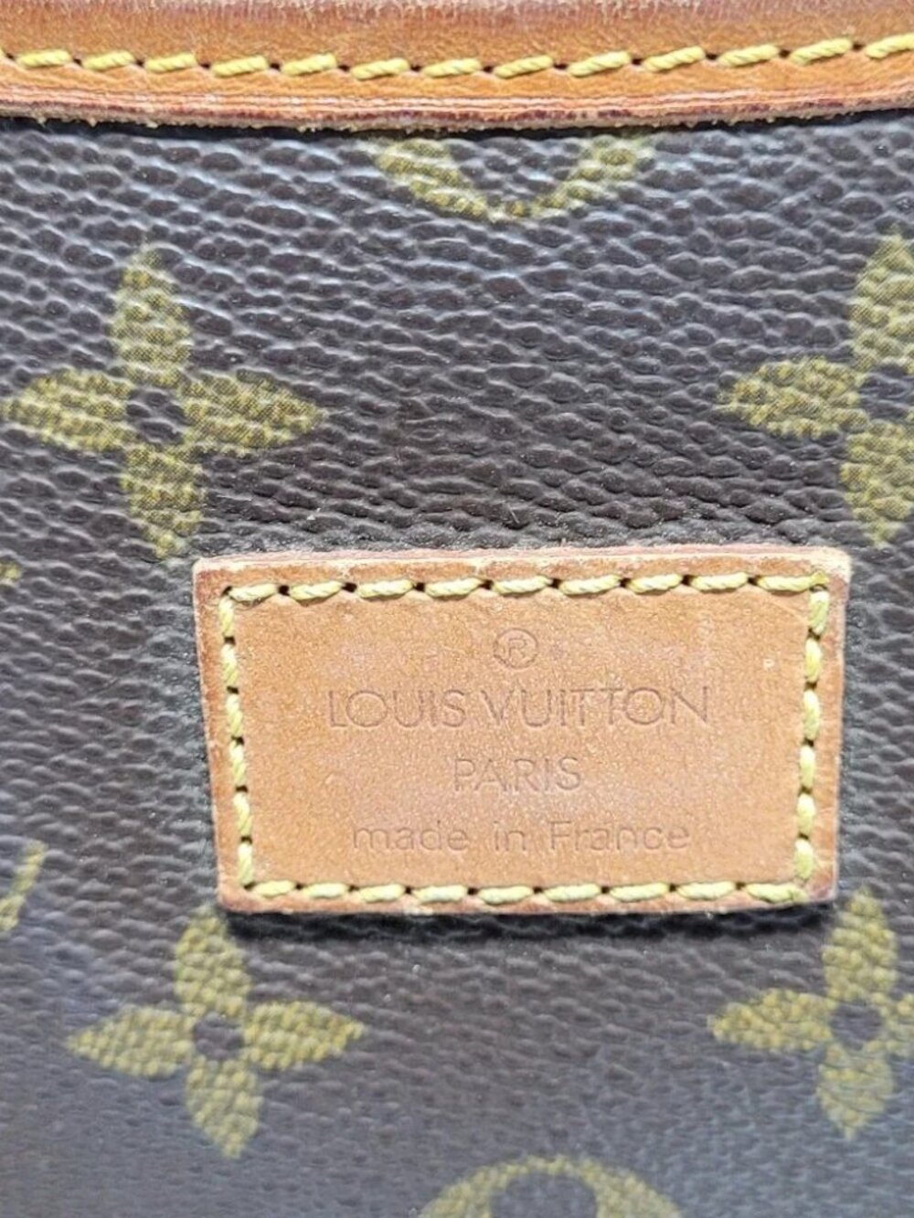 Louis Vuitton Shoulder Bag Saumur 35 Browns Monogram - Picture 9 of 14